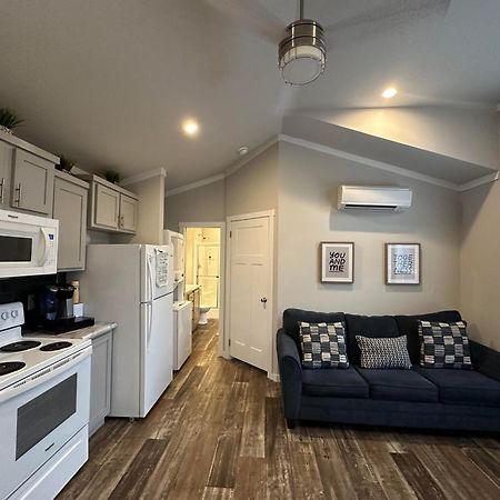 Charming Tiny Home! Close To Oxford, Sardis Lake, Safari Animal Zoo Екстериор снимка