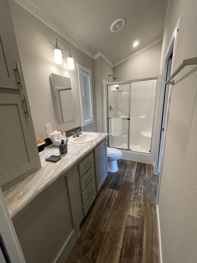 Charming Tiny Home! Close To Oxford, Sardis Lake, Safari Animal Zoo Екстериор снимка