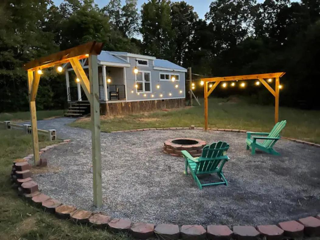 Charming Tiny Home! Close To Oxford, Sardis Lake, Safari Animal Zoo Екстериор снимка