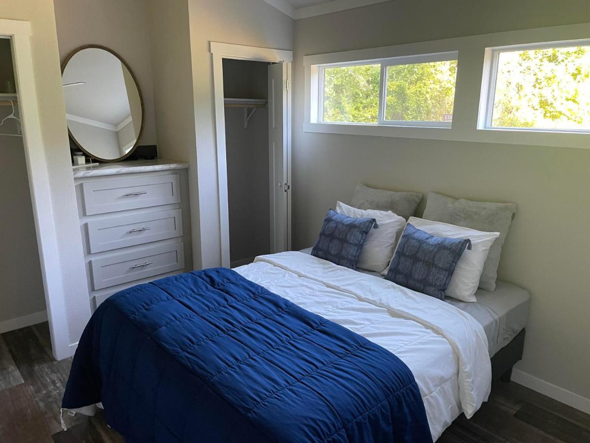 Charming Tiny Home! Close To Oxford, Sardis Lake, Safari Animal Zoo Екстериор снимка