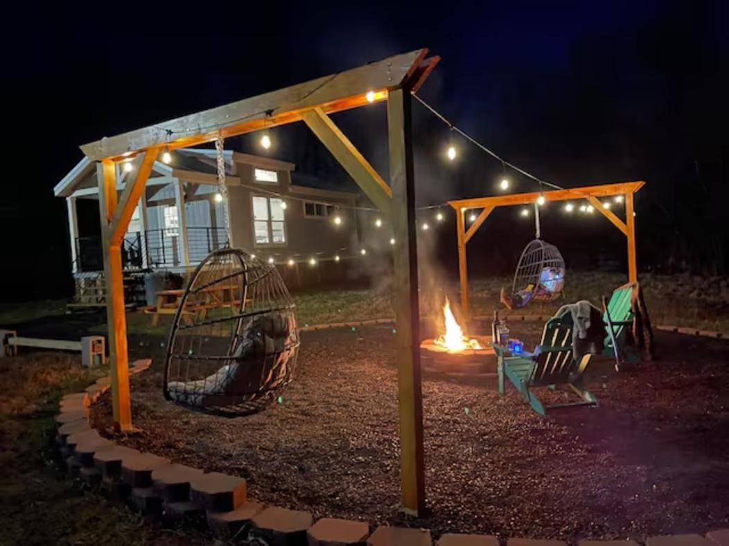 Charming Tiny Home! Close To Oxford, Sardis Lake, Safari Animal Zoo Екстериор снимка